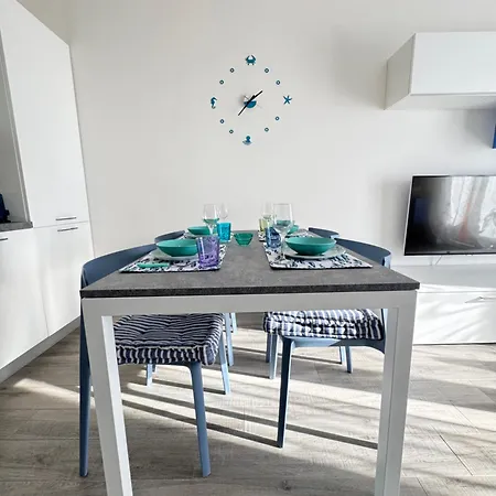 Appartamento Blu Benaco *